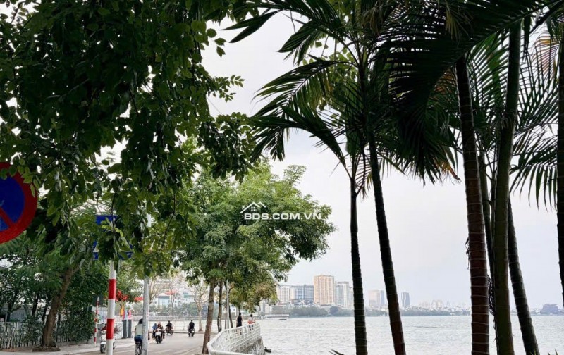 BẤT CHẤP MÔ HÌNH - LẠC LONG QUÂN – GẦN HỒ TÂY – CÁCH HỒ ~30M VỊ TRÍ ĐẸP – KD TỐT – DÂN TRÍ CAO